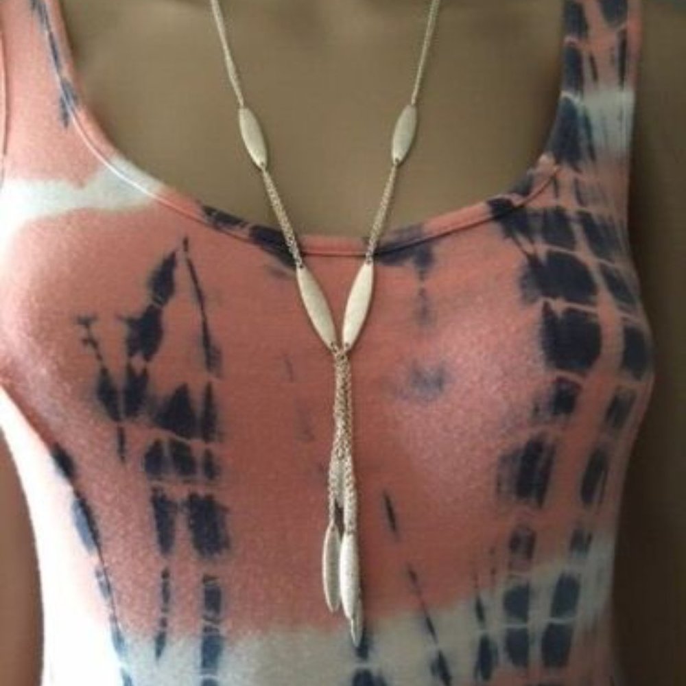 Fashion Jewelry Silver Necklace & Pierced Earrings Set Costume Jewelry